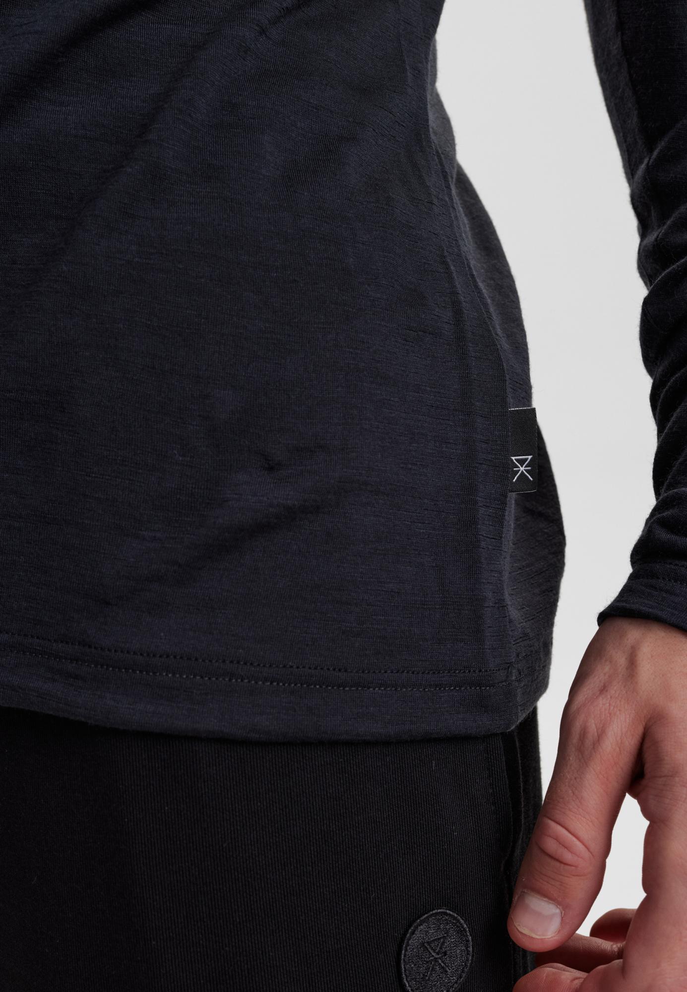 Langarm-Shirt, 100% Bio-Wolle, schwarz