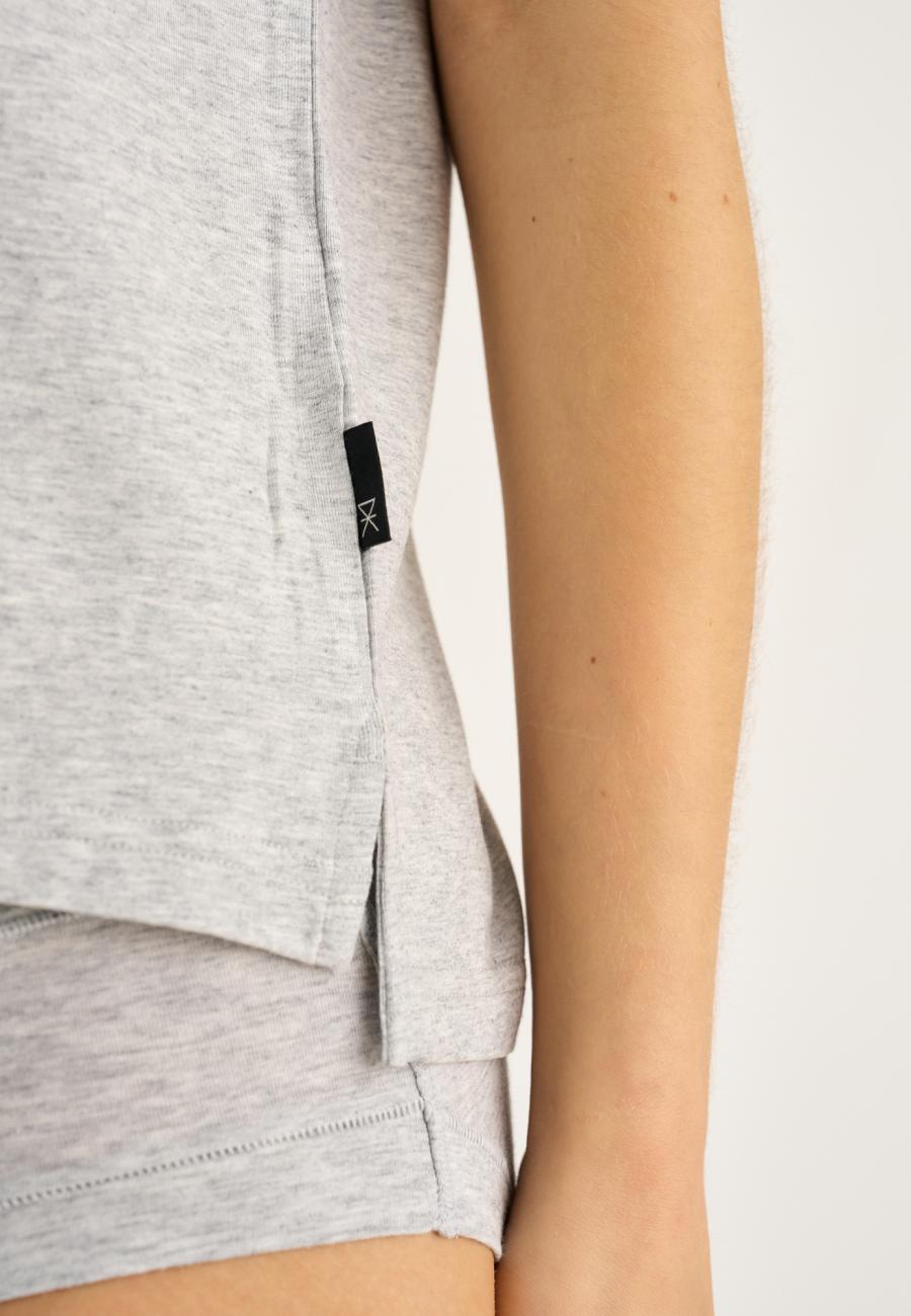 T-Shirt, V-Ausschnitt | Bambusviskose | Grau -JBS of Denmark Women